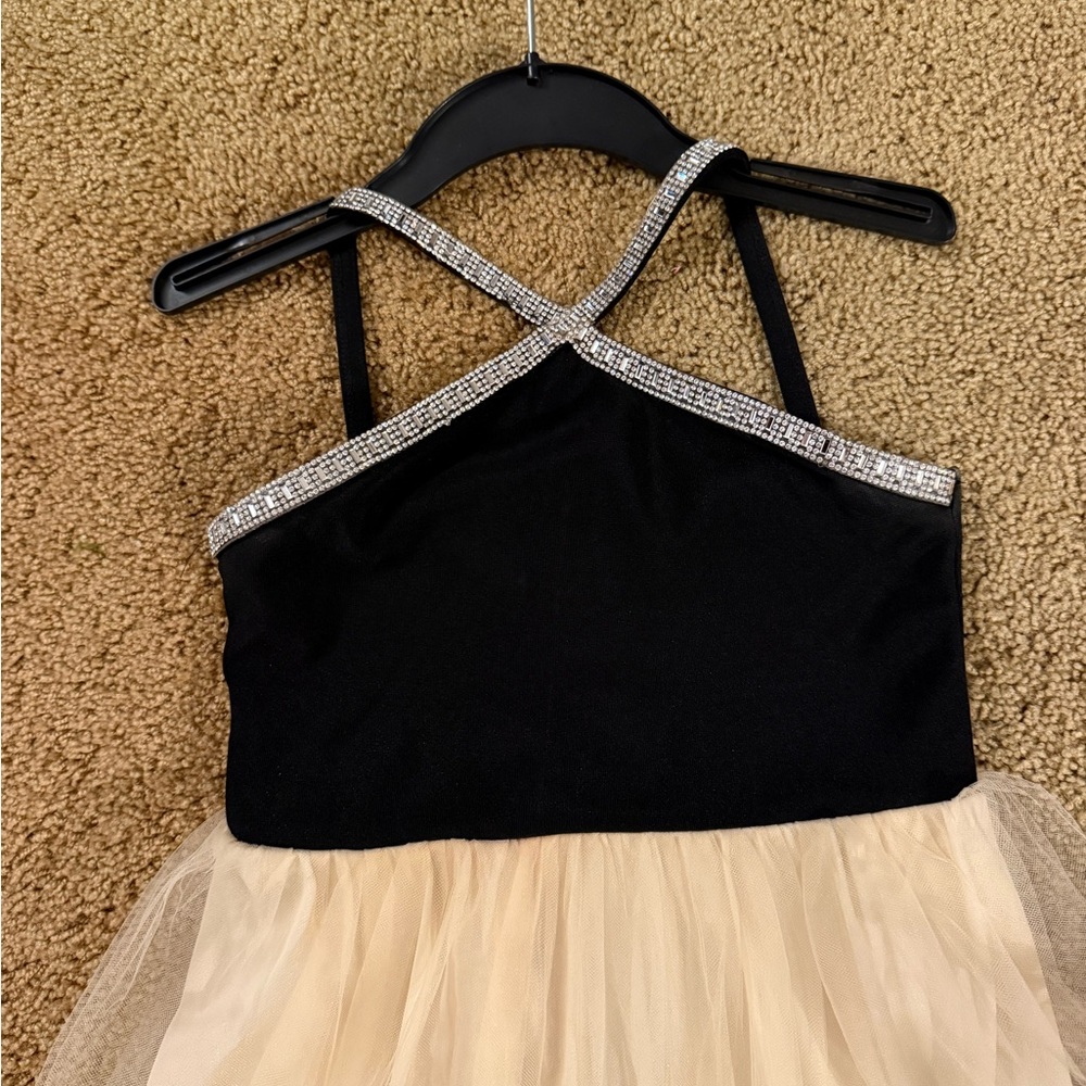 Chic Kids Formal Dress with Black Bodice and Cream Skirt - Picture 2 of 5